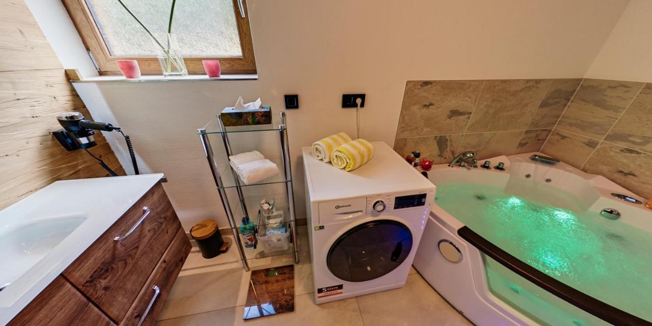Luxus Ferienwohnung Chalet Seenaehe Schalkenmehren Kültér fotó